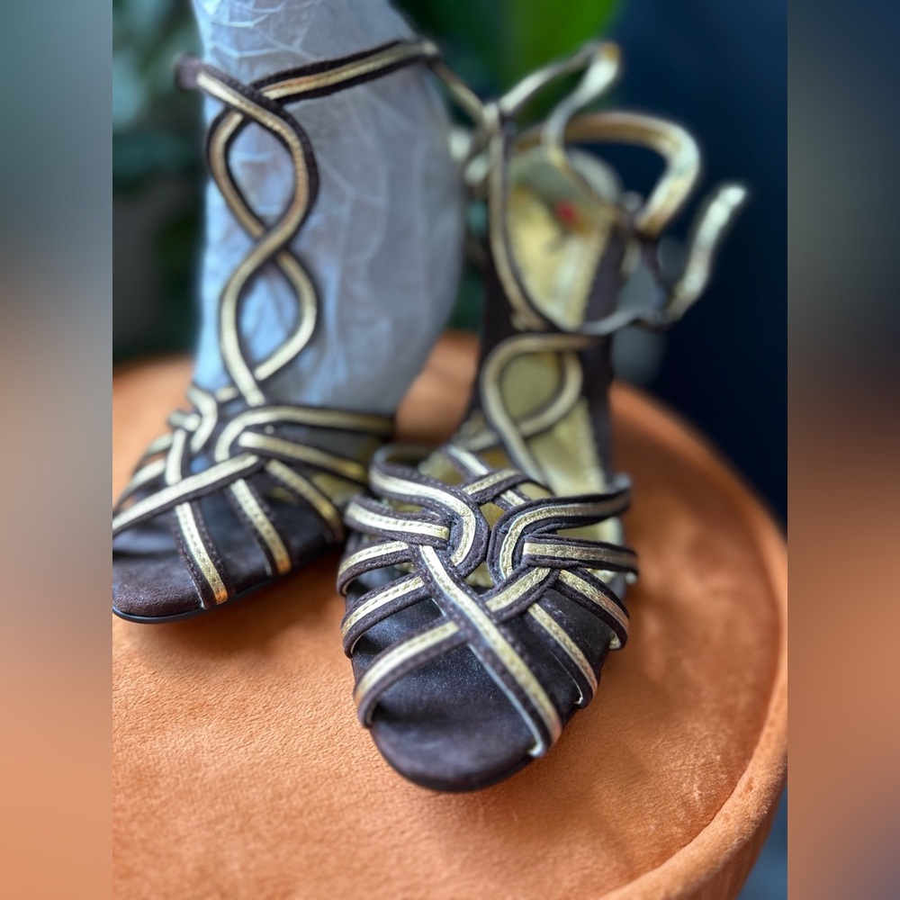 Unique Vintage Brown and Gold Sandals with Elegant Straps